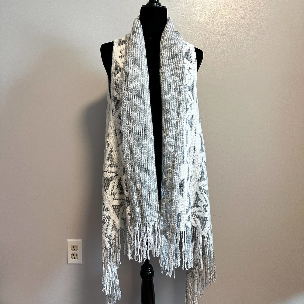 Boho Chunky Knit Draped Fringe Trim Sweater Vest Size M - Picture 3 of 11